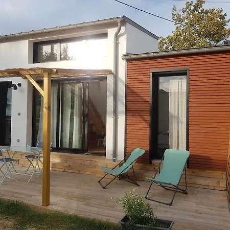 Notre Petite Maison Λα Ροσέλ